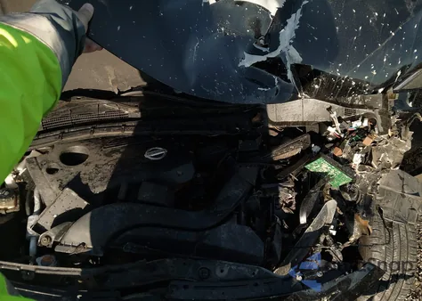 2013 Nissan Altima 2.5 Sv z USA, uszkodzony, nr VIN 1N4AL3AP6DC175338